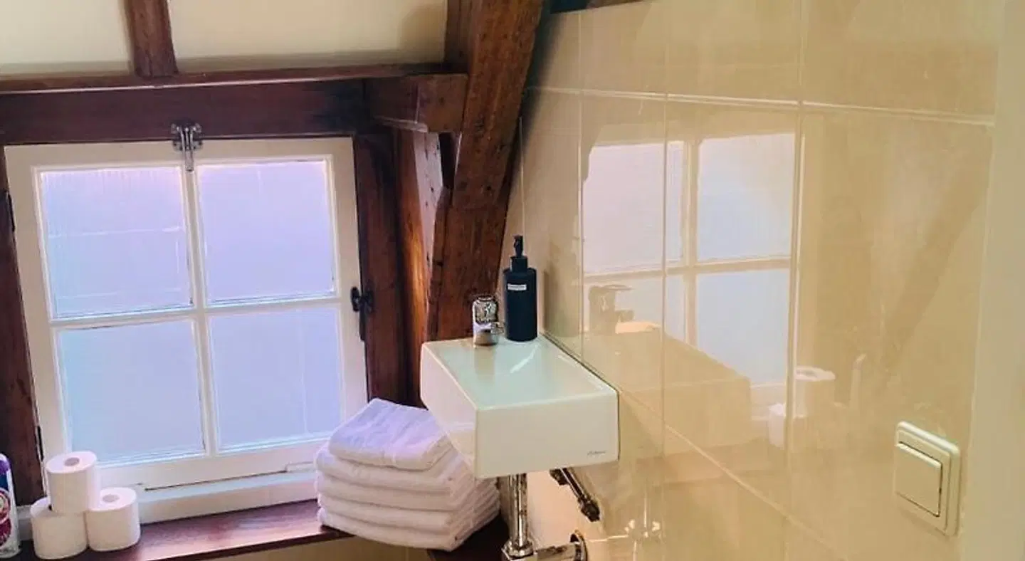 Amsterdam Central Guest House ROOM_EXAMPLE