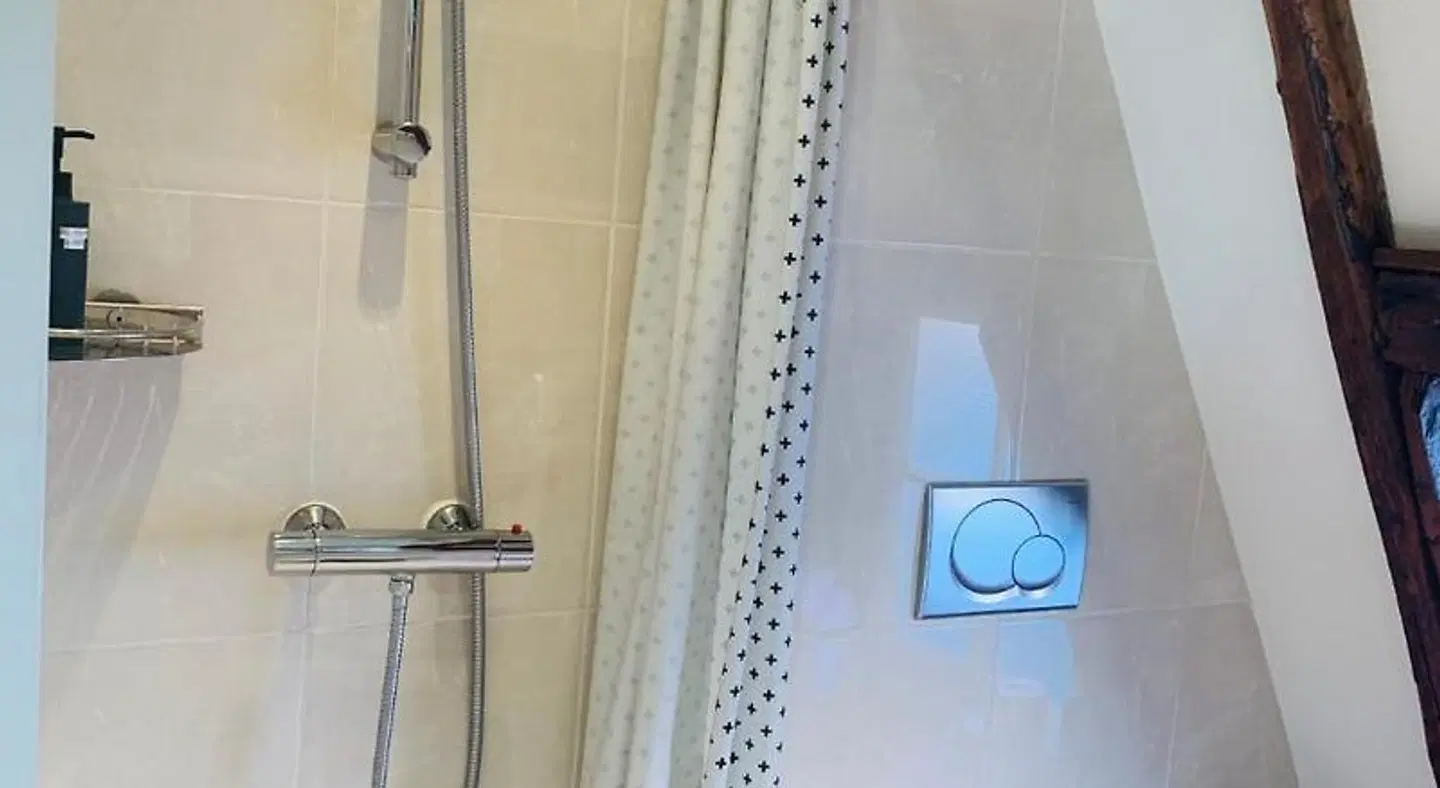 Amsterdam Central Guest House Badezimmer