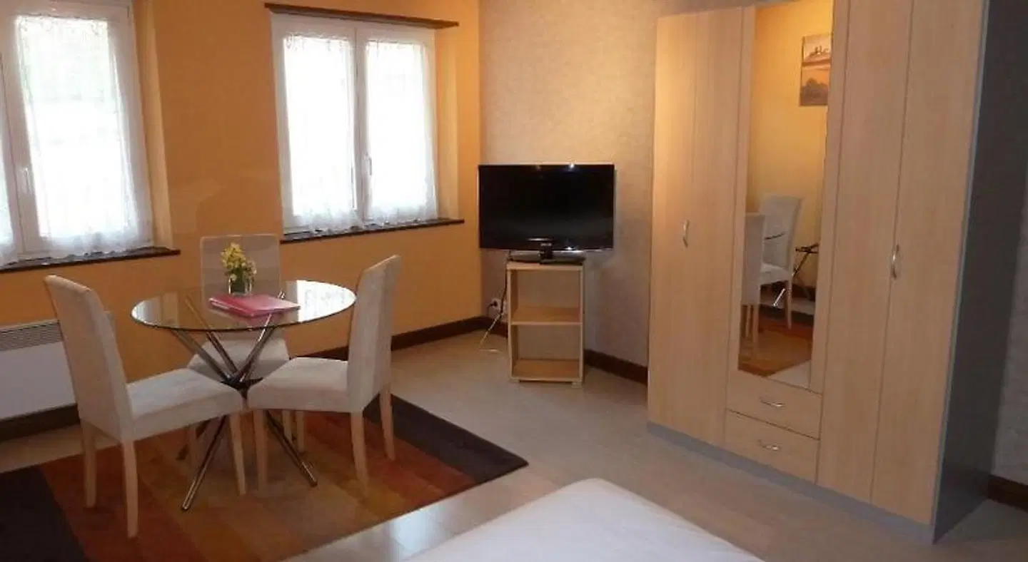 Hôtel Restaurant Collin ROOM_EXAMPLE