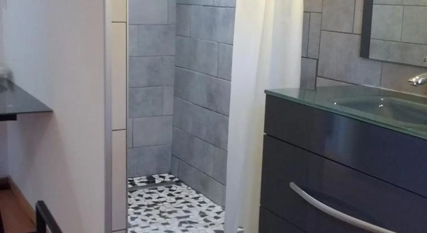 Hotel Gite de Pressins Badezimmer