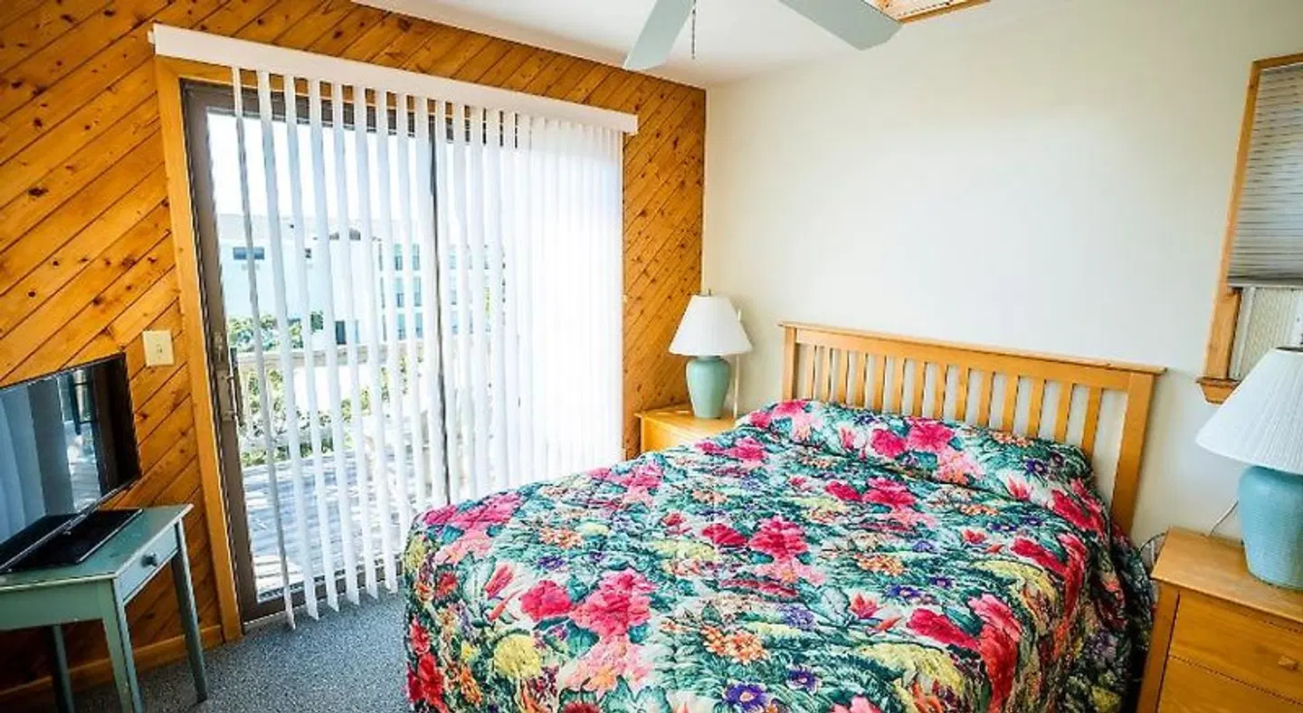 Ocracoke Harbor Inn ROOM_EXAMPLE