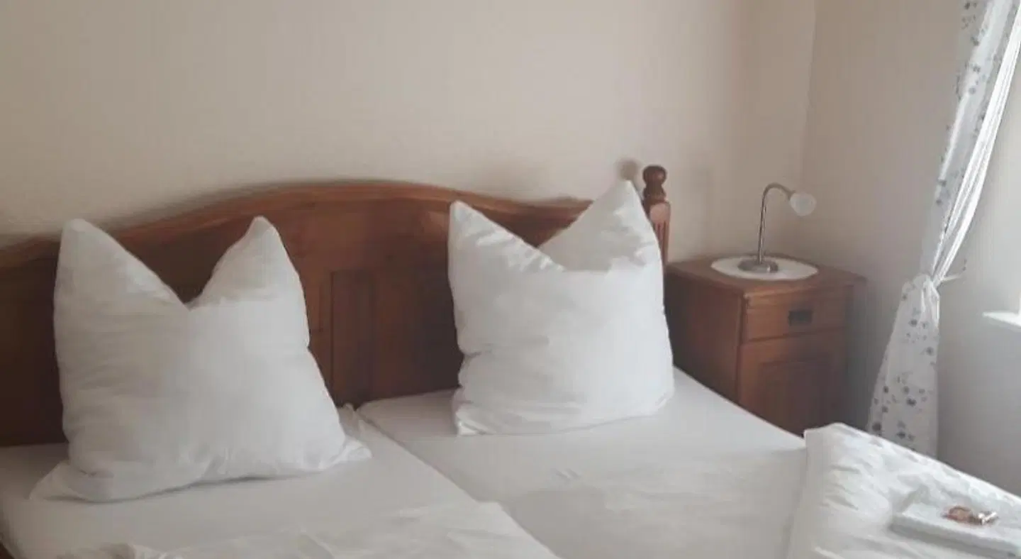 Motel Route 216 ROOM_EXAMPLE