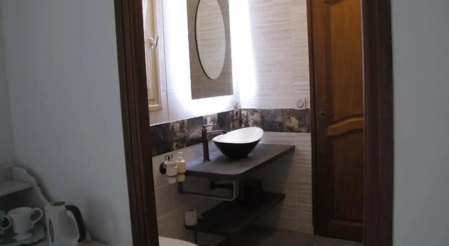 L'Oustau de Bigatié Chambres d'hôtes Badezimmer