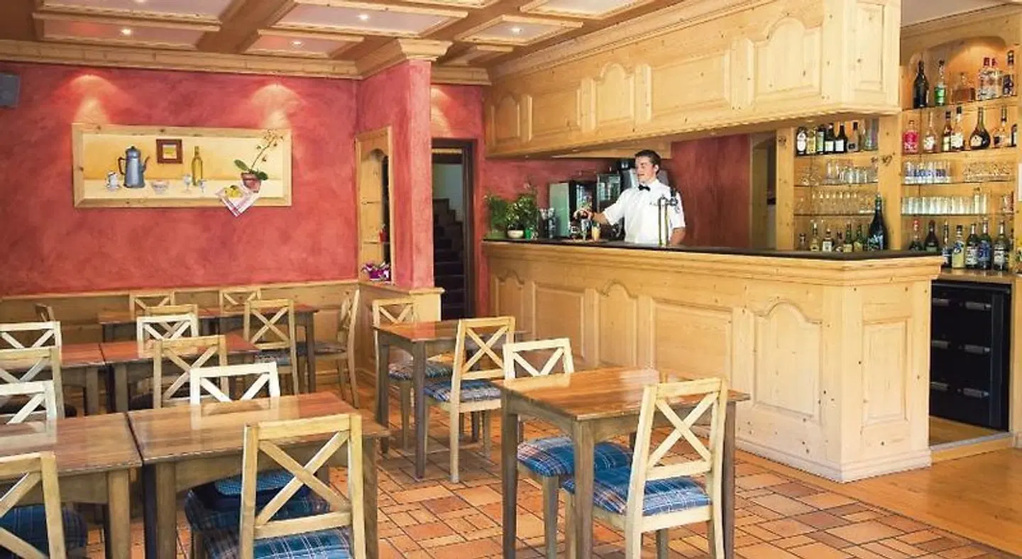 Hôtel Les Soldanelles Bar