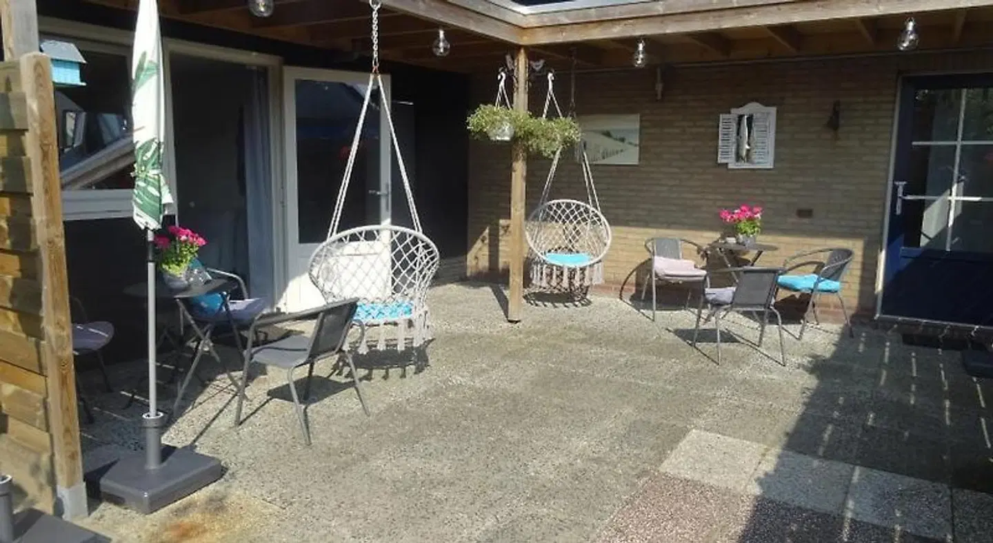 B&B Het Onderduukertje Terrasse