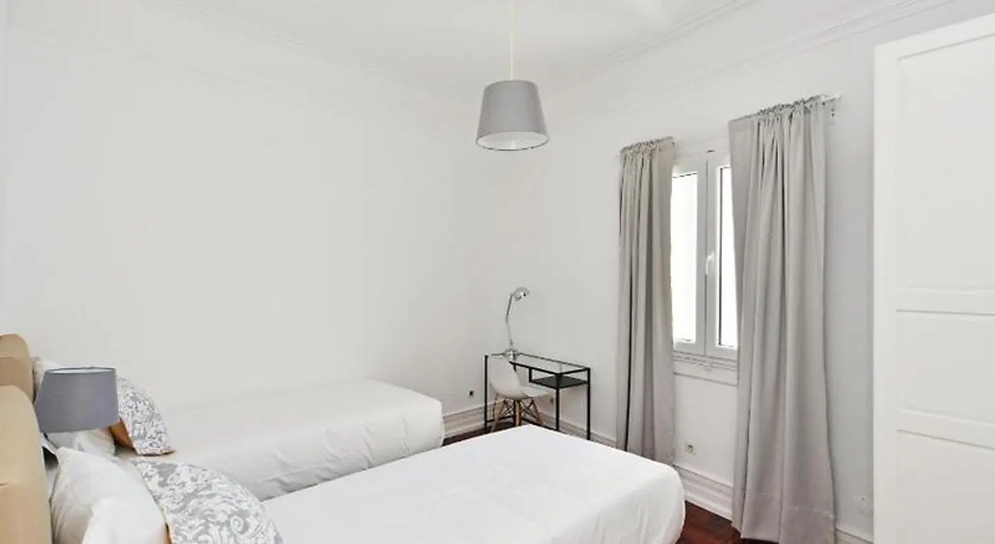 Guest House Avenida ROOM_EXAMPLE