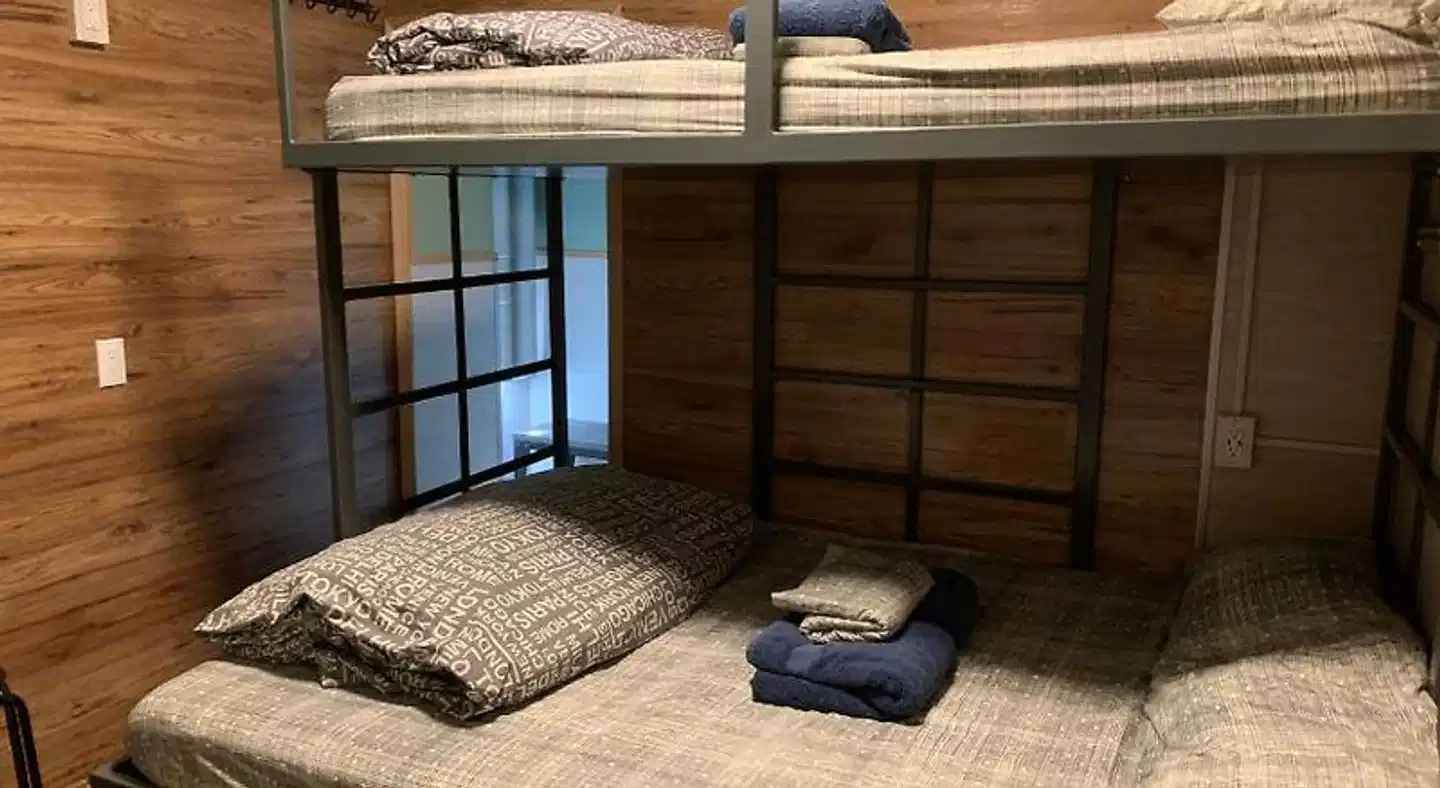 Jasper Downtown Hostel Wellness