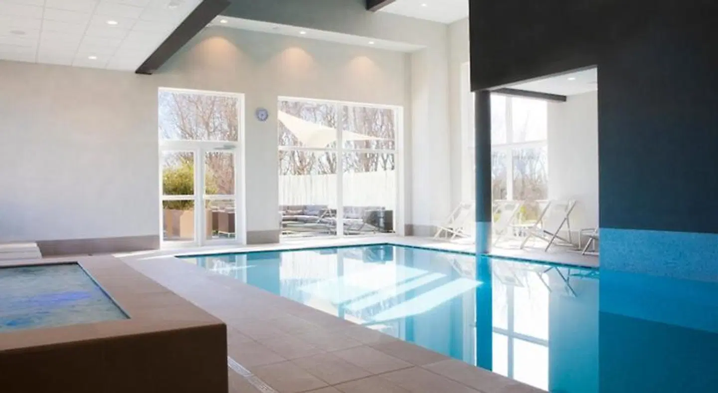 Domein Westhoek Apartment Hallenbad