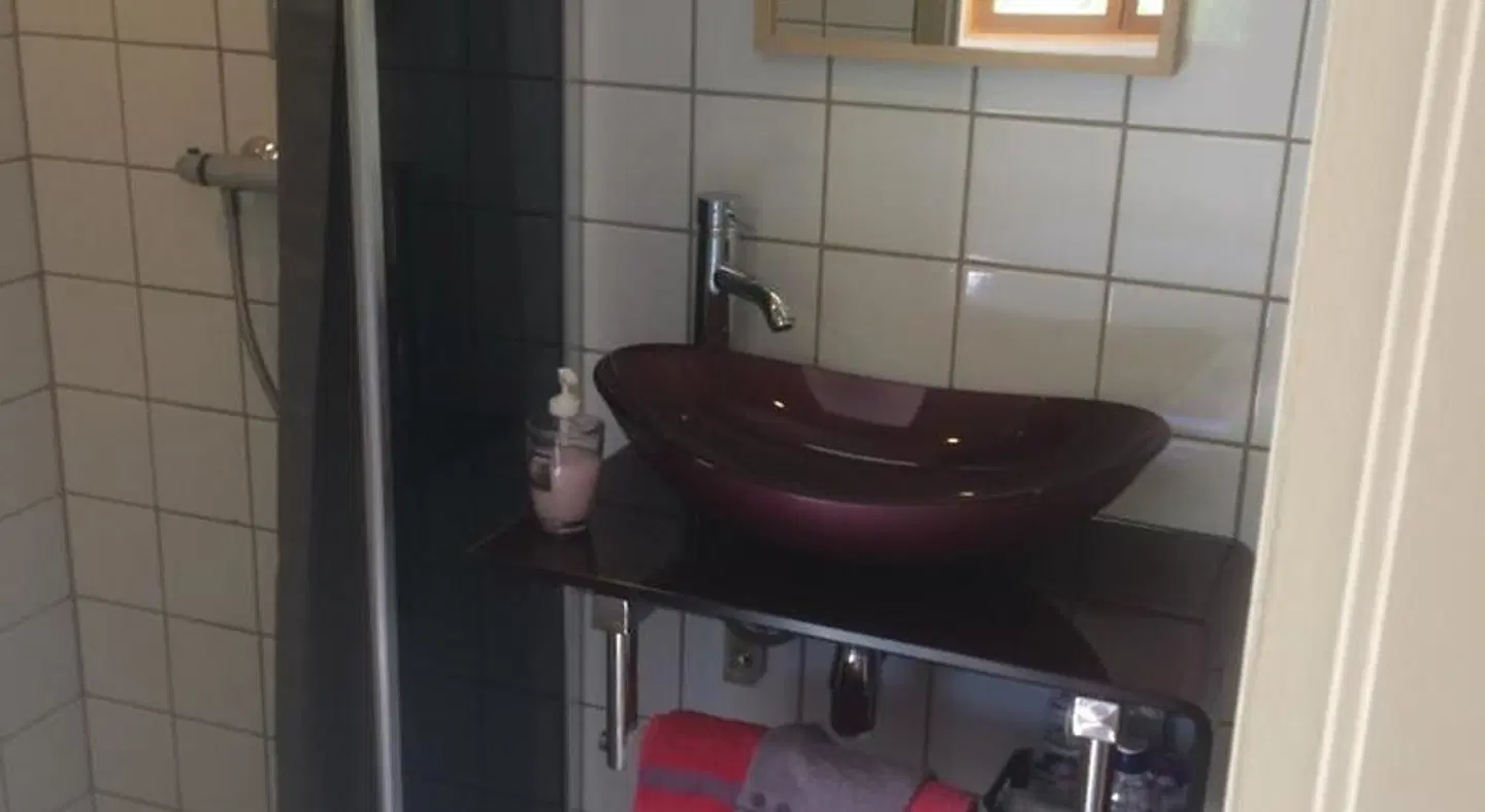 Les deux chemins Badezimmer