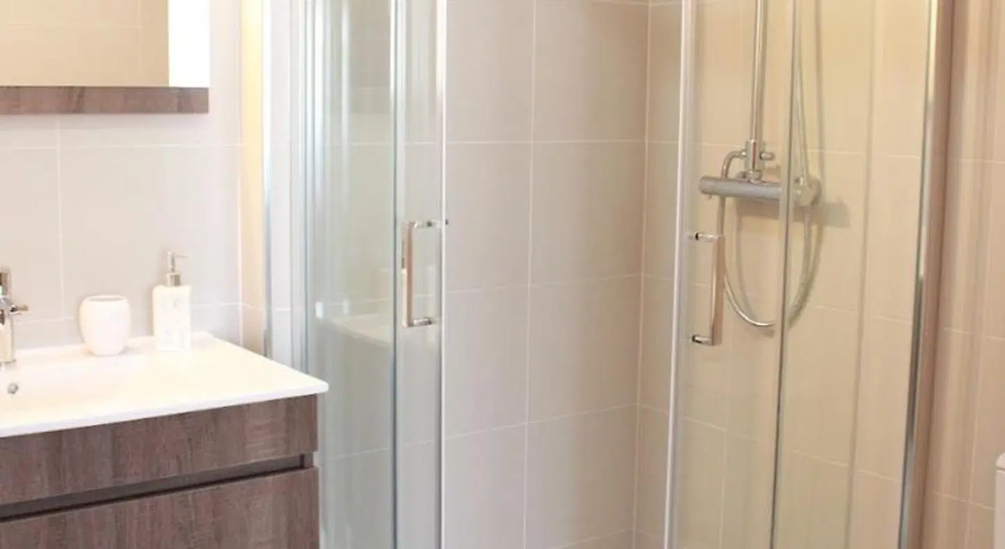 Graciosa Guest House Badezimmer