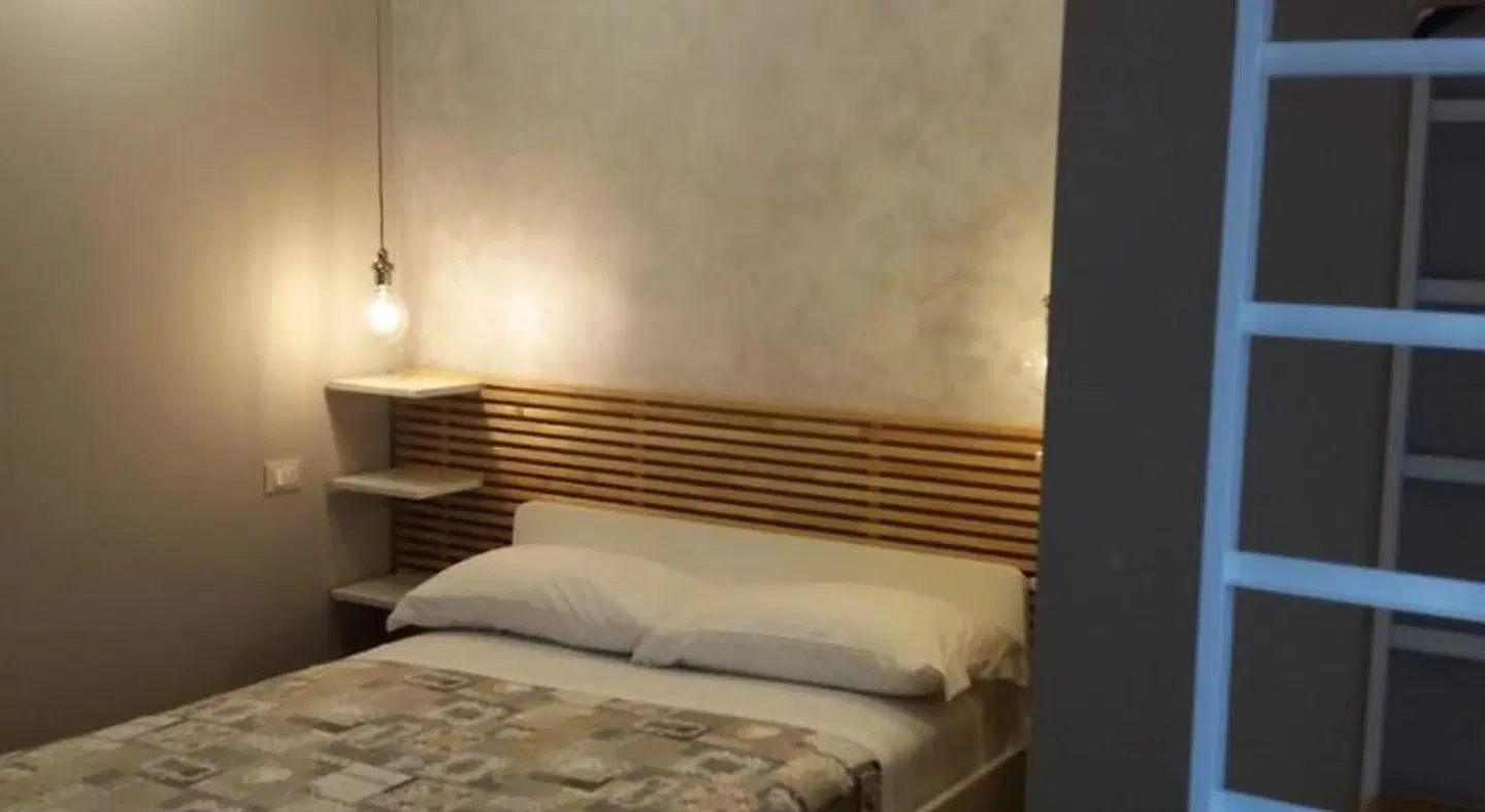 A.J. B&B HEALTH_BEAUTY