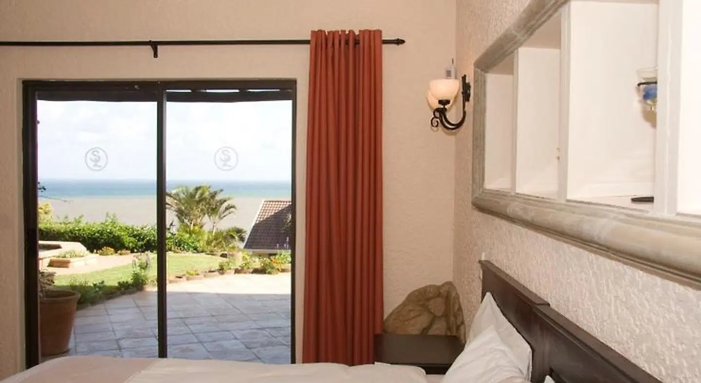 Stephan's Guest House ROOM_EXAMPLE