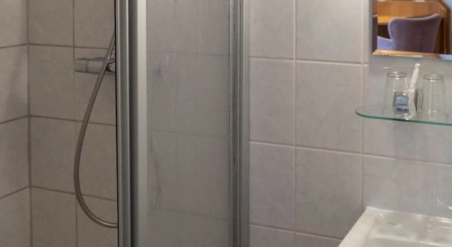 Pension Sellent Badezimmer