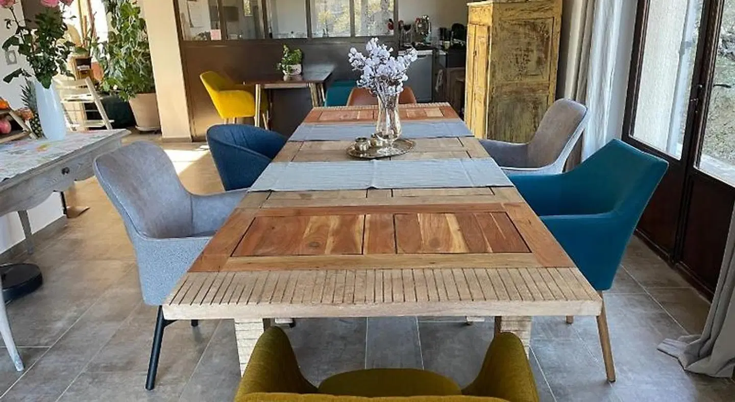 Cote Dentelles LOUNGE_LOBBY