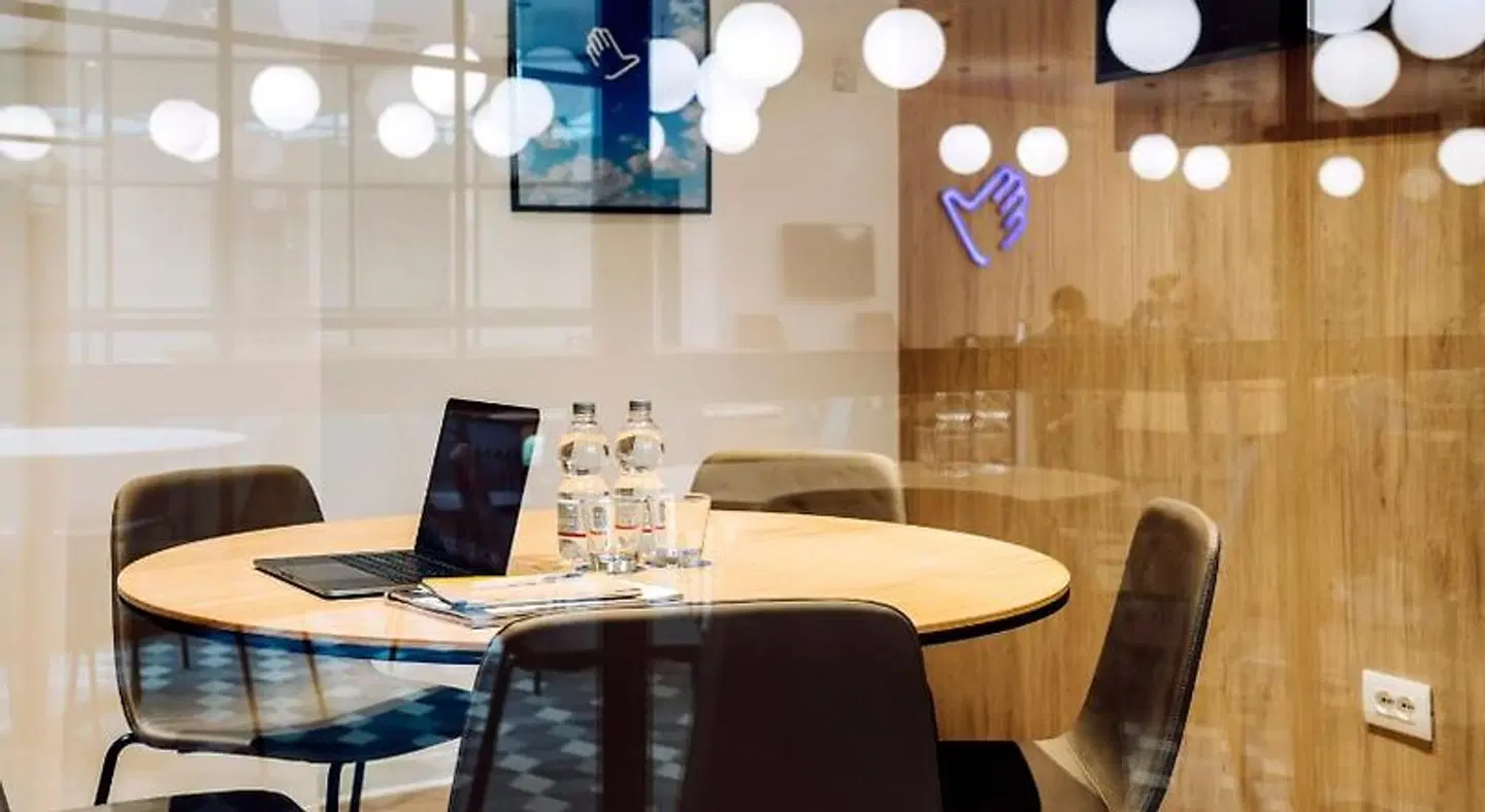 Air Rooms Rome Airport by HelloSky ROOM_EXAMPLE