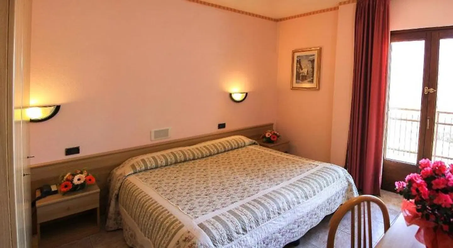 Les Saisons ROOM_EXAMPLE