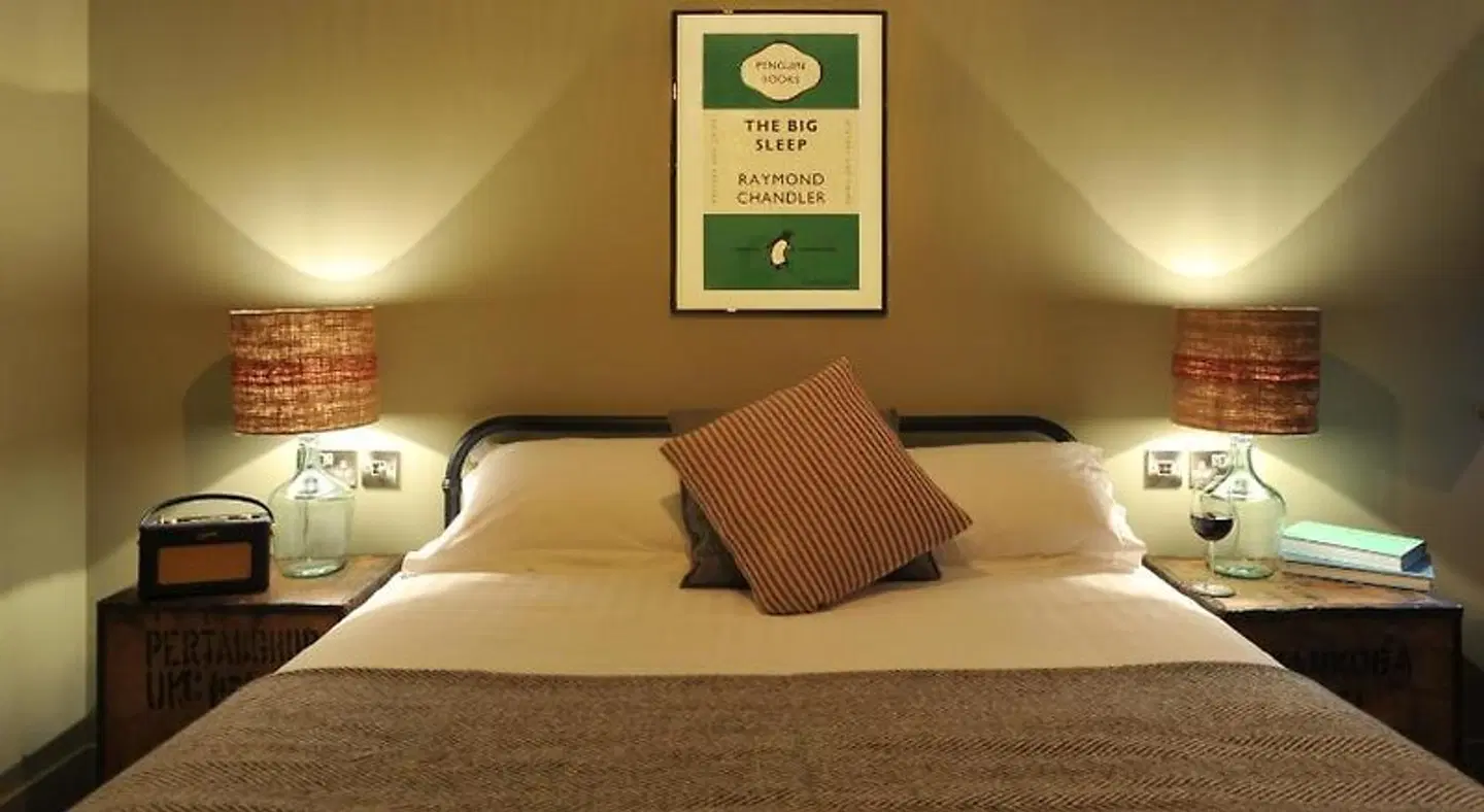 The Driftwood ROOM_EXAMPLE