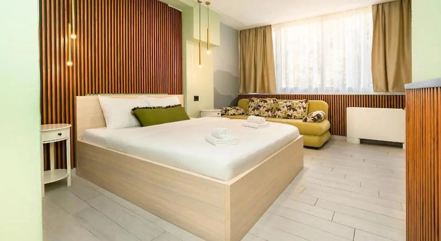 Seven Hills Rooms ROOM_EXAMPLE