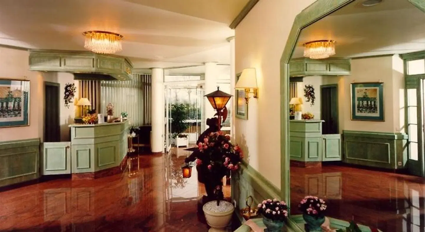 Heuberg LOUNGE_LOBBY