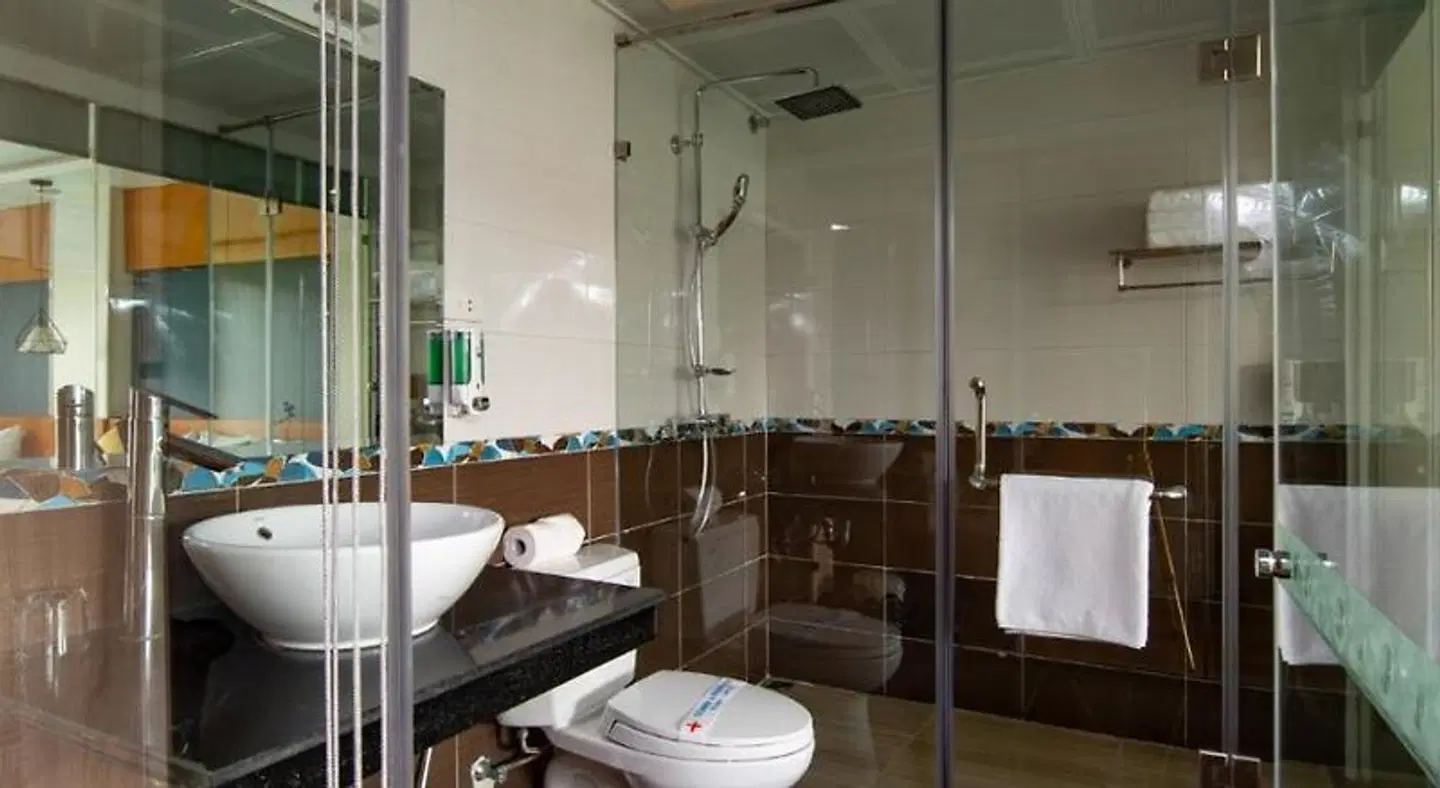 Hanoi Lotus Boutique Badezimmer