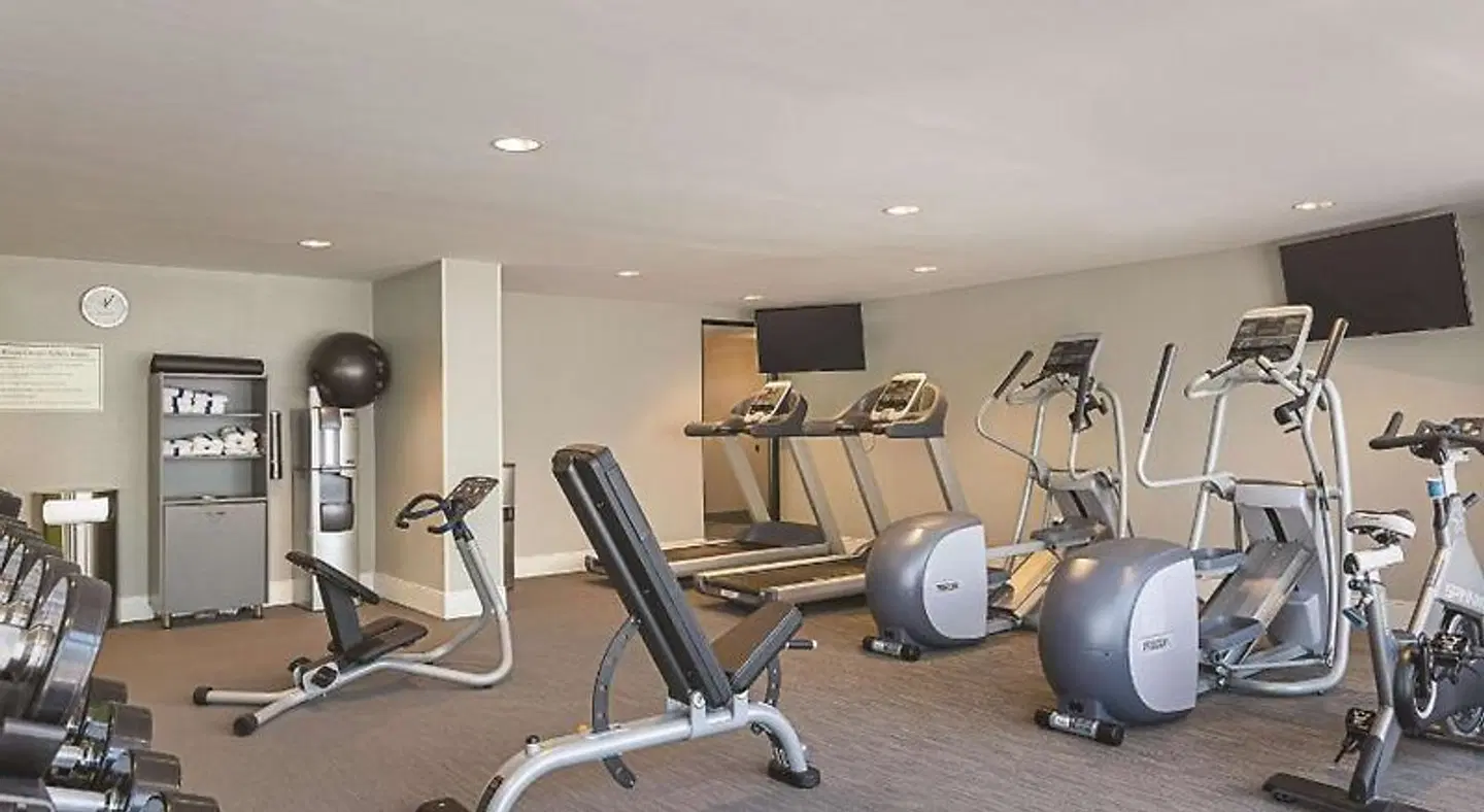 La Quinta Inn & Suites Salem, NH SPORTS_AND_LEISURE