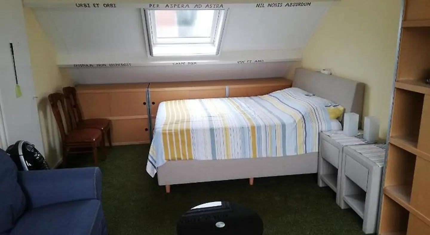 Home stay Utrecht (women only) ROOM_EXAMPLE