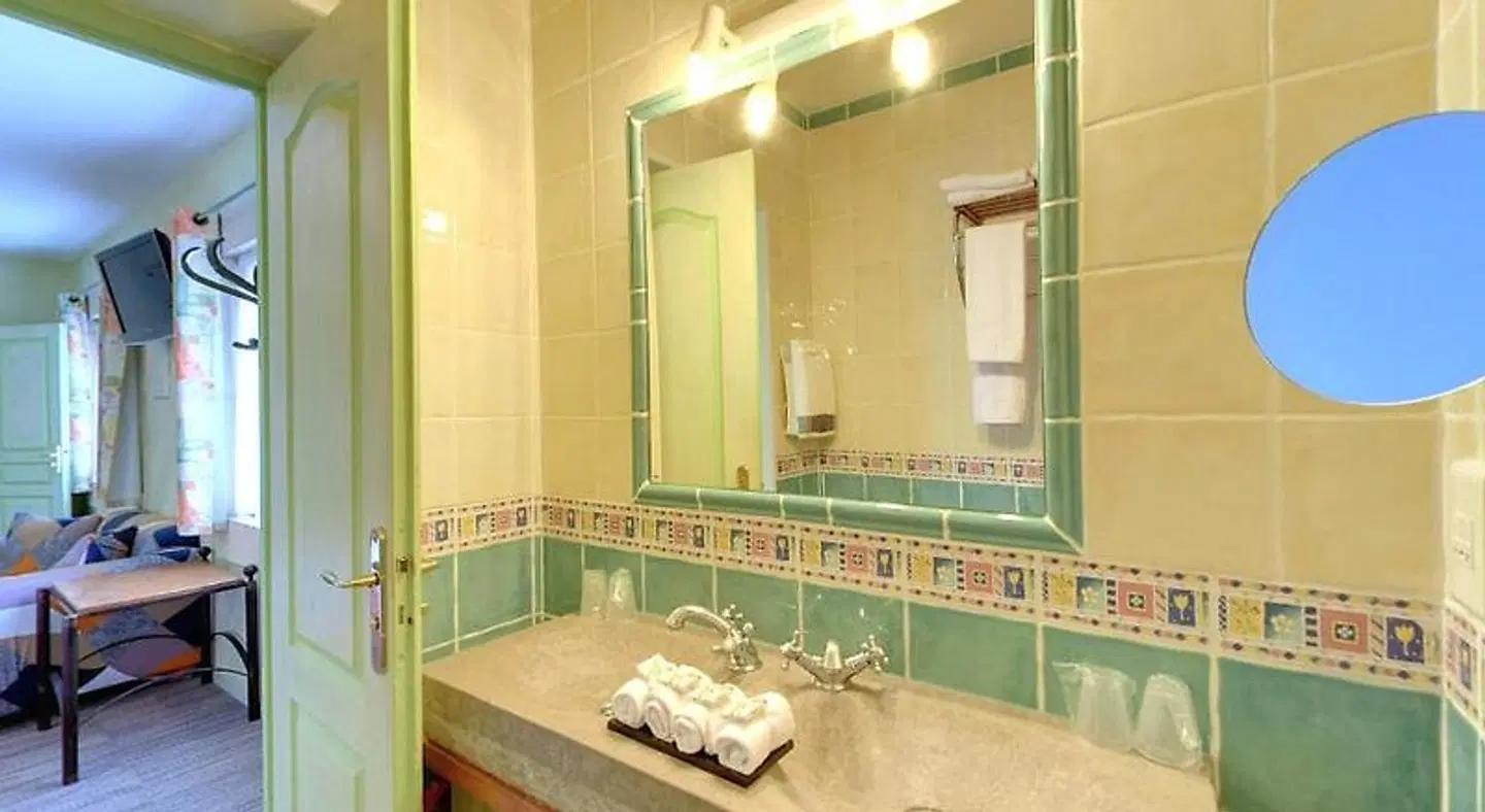 Hôtel du Mas Badezimmer
