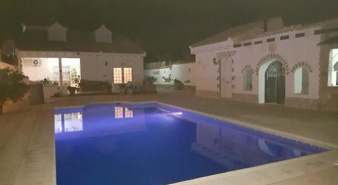 Casa Mica Hallenbad