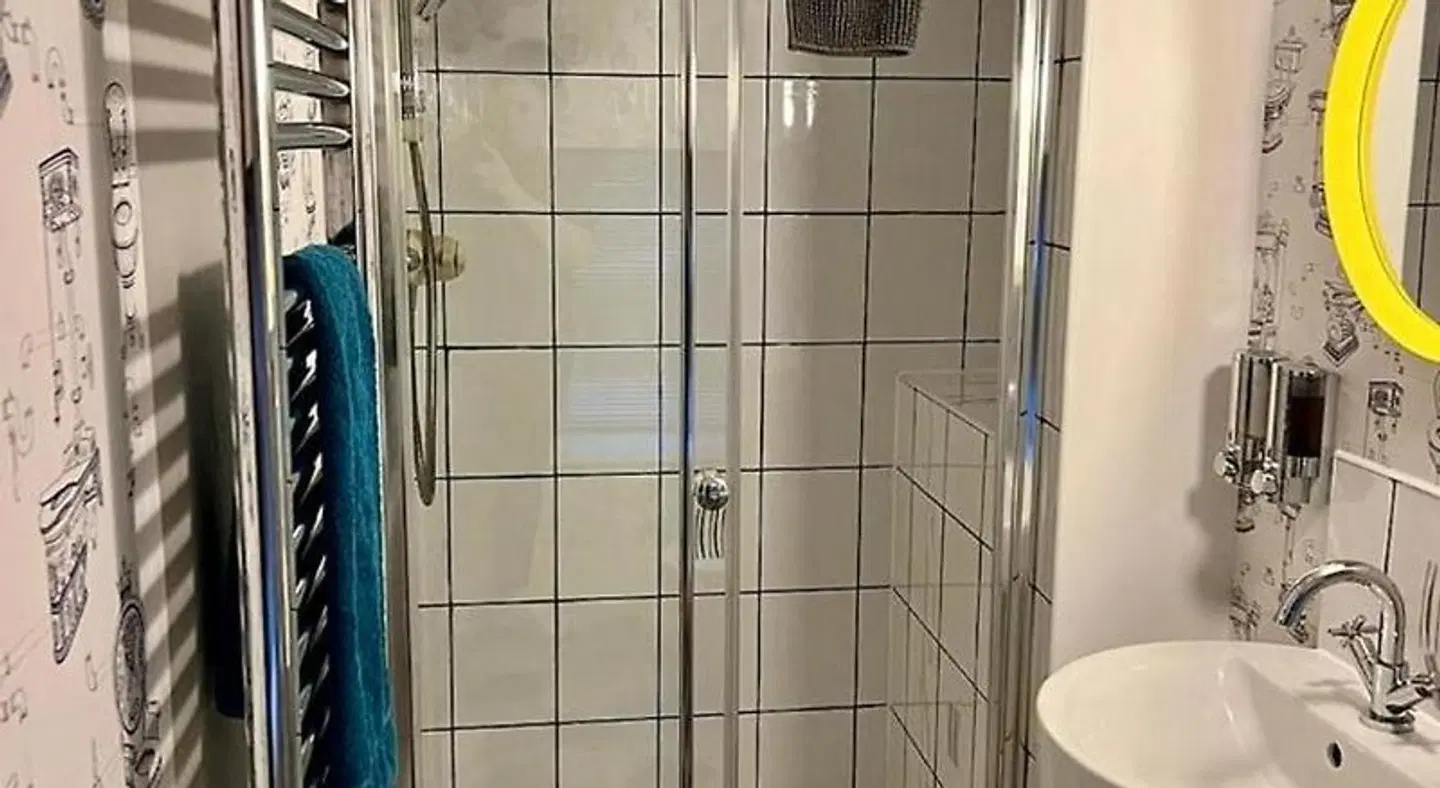 SUMMER HILL GUEST HOUSE Badezimmer