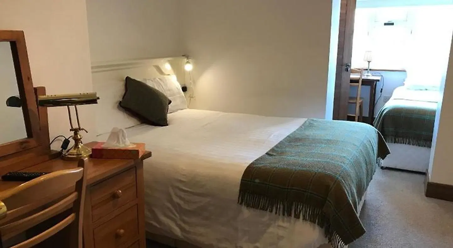 Ryan's River Lodge ROOM_EXAMPLE