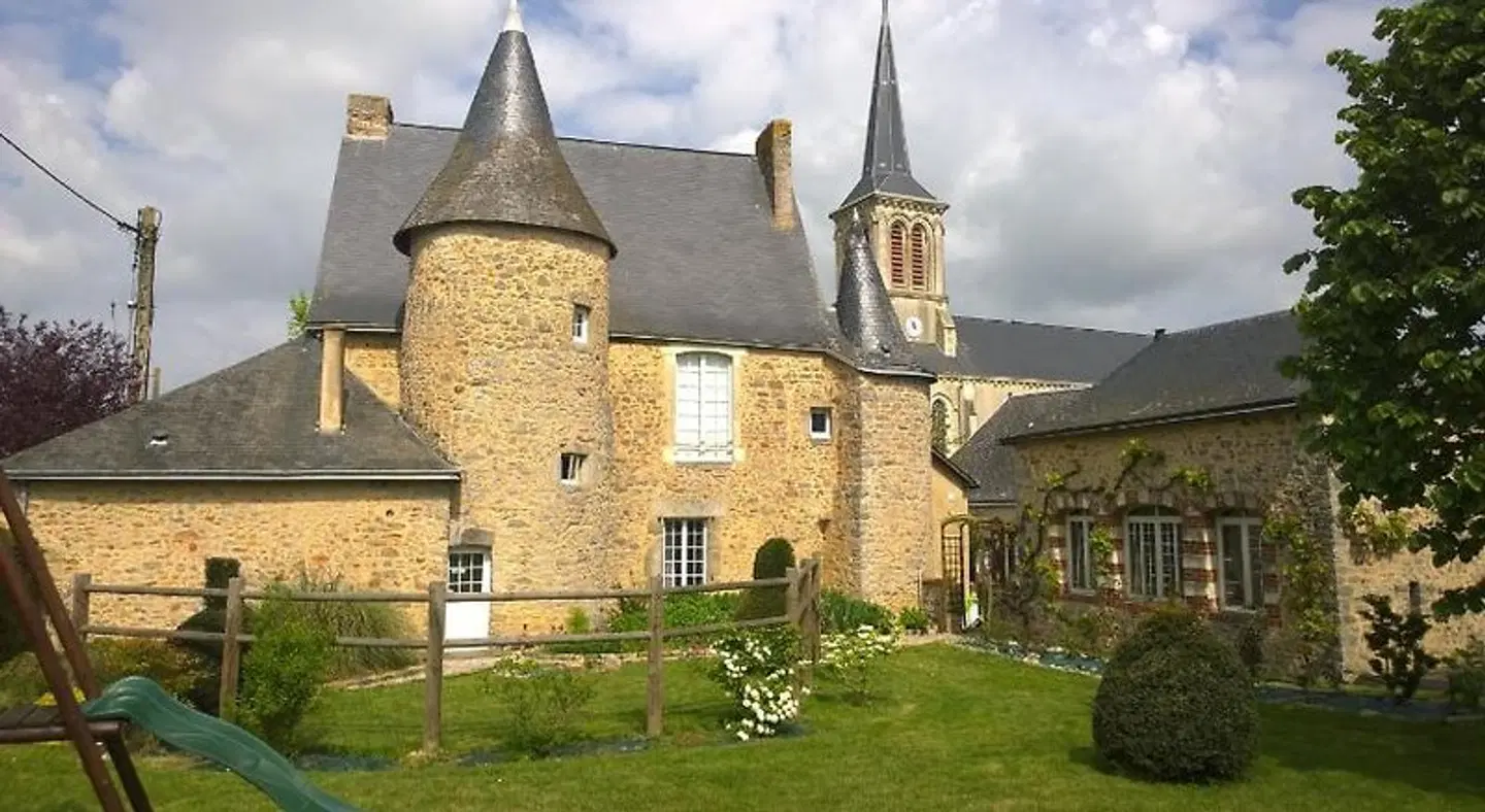 Manoir de la Grand'Cour EXTERIOR