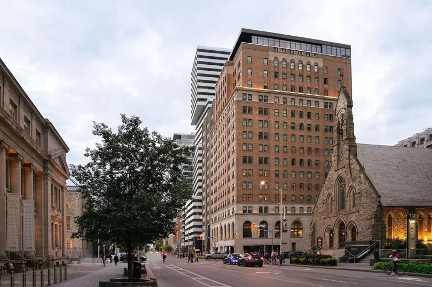 Park Hyatt Toronto EXTERIOR
