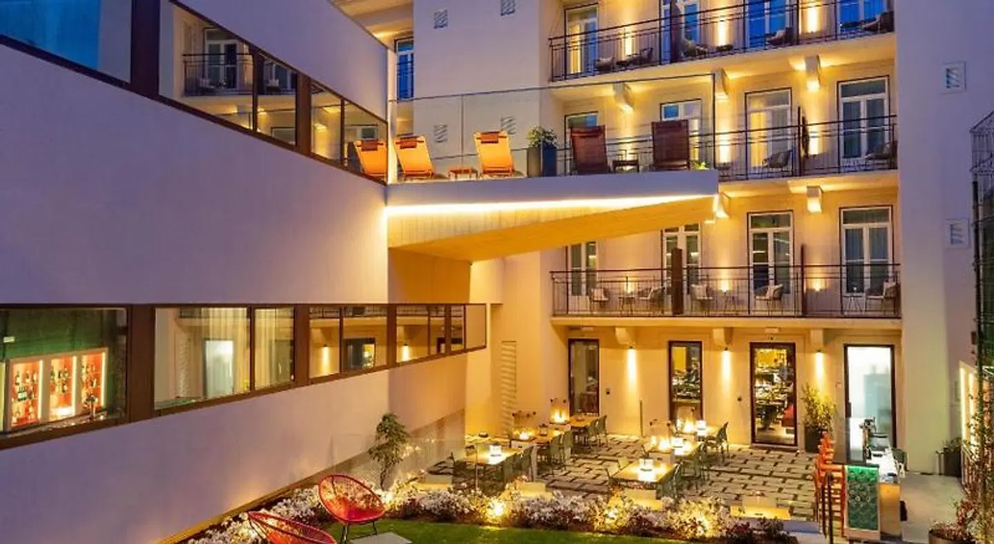 Arts Hotel Porto, Tapestry Collection by Hilton Restaurant