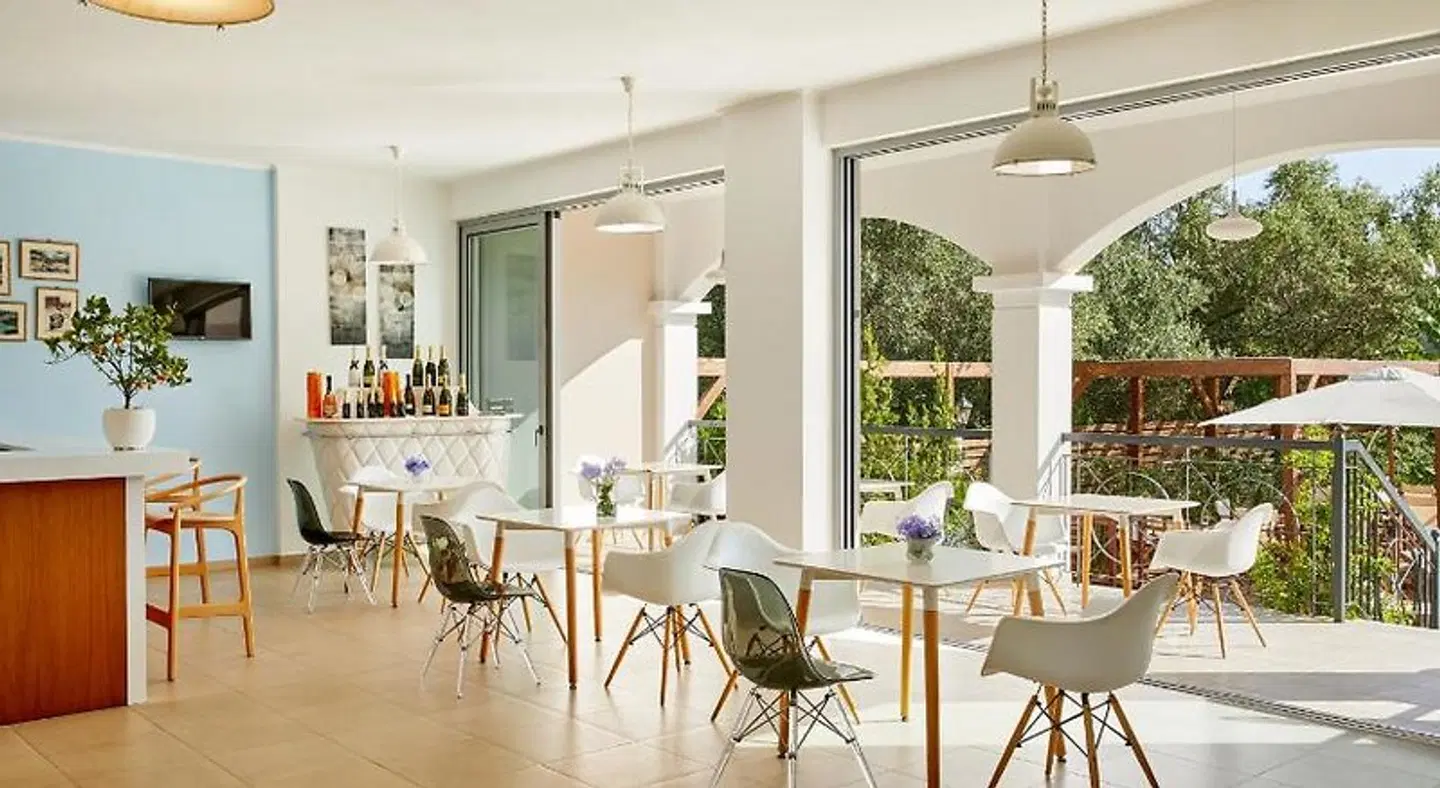 Sappho Bar