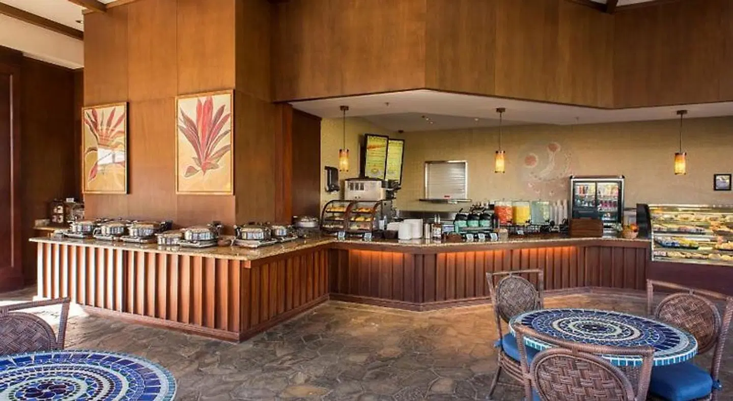 Hilton Grand Vacations Club Kings Land Waikoloa Bar