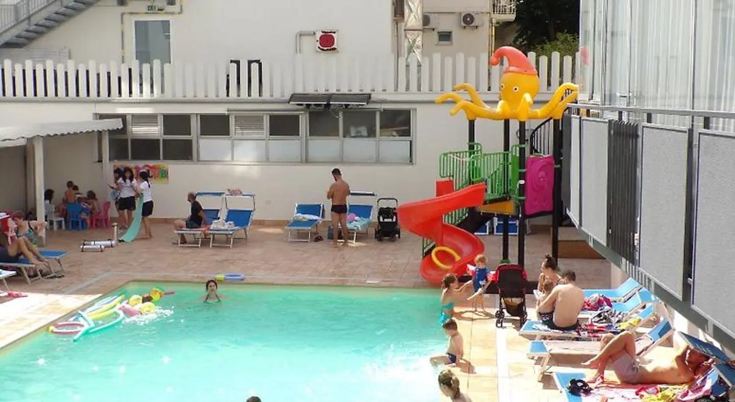 Hotel Faber OUTDOOR_POOL