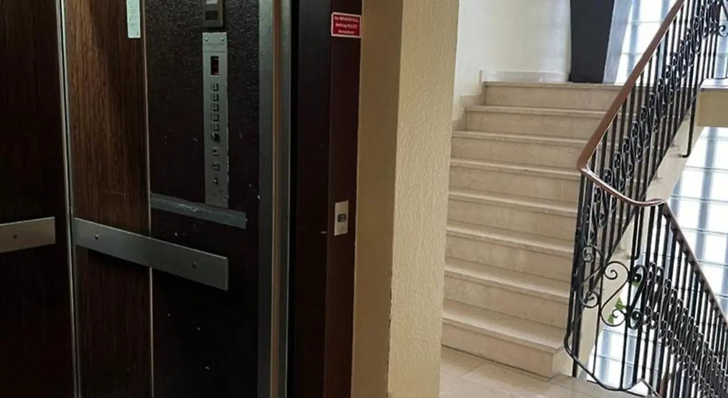 Am Flughafen HEALTH_BEAUTY