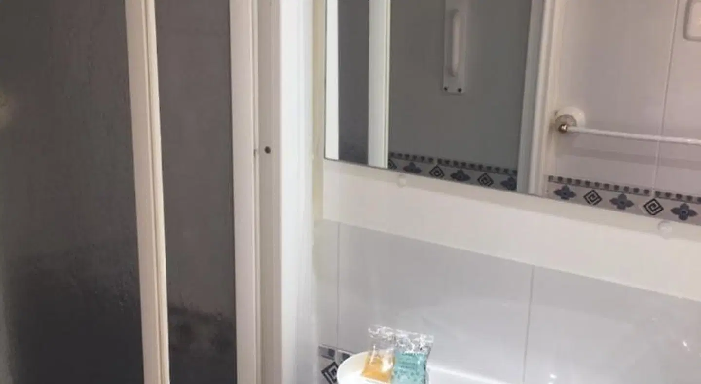 Hostal Jaén Badezimmer