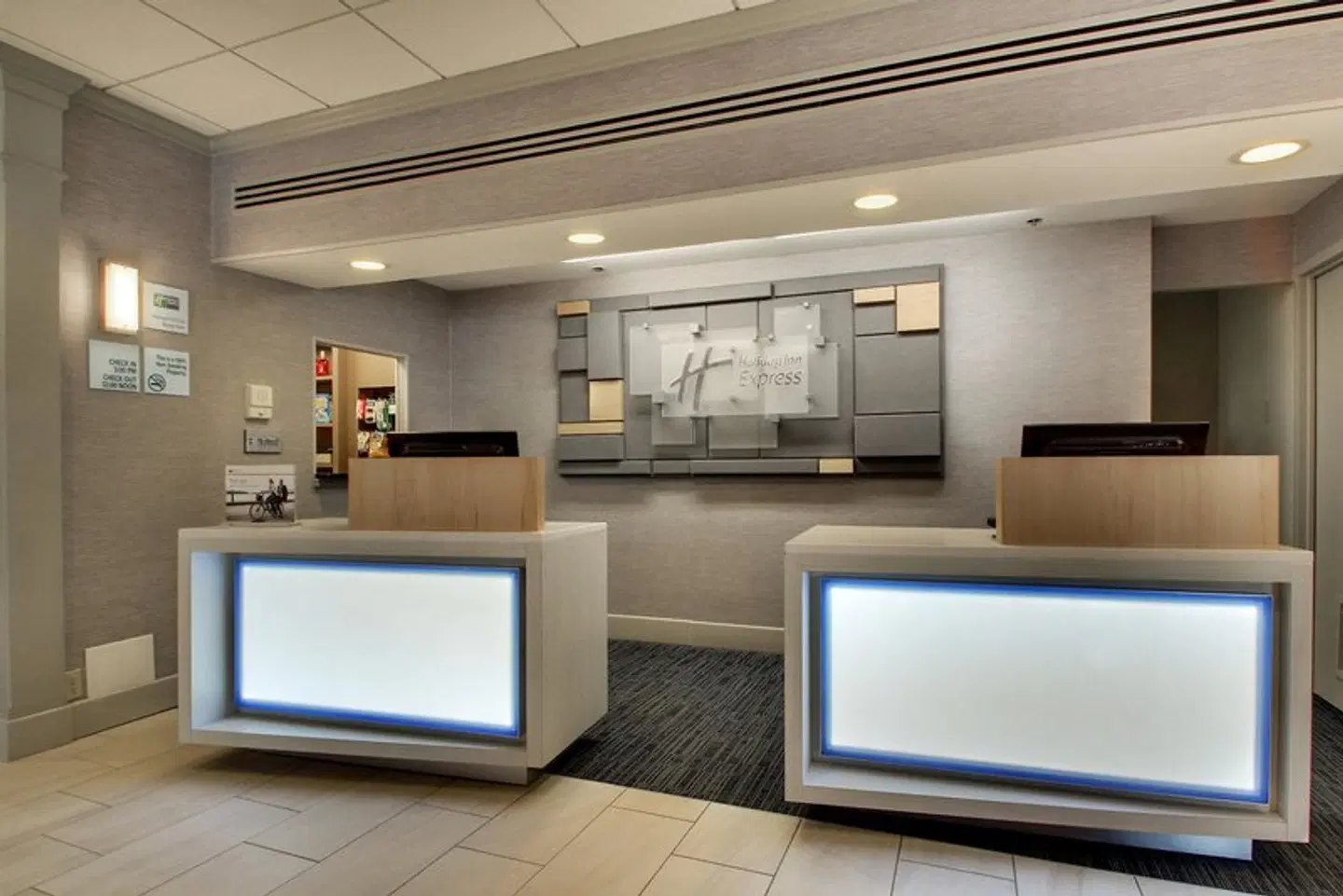 Holiday Inn Express Poughkeepsie by IHG LOUNGE_LOBBY