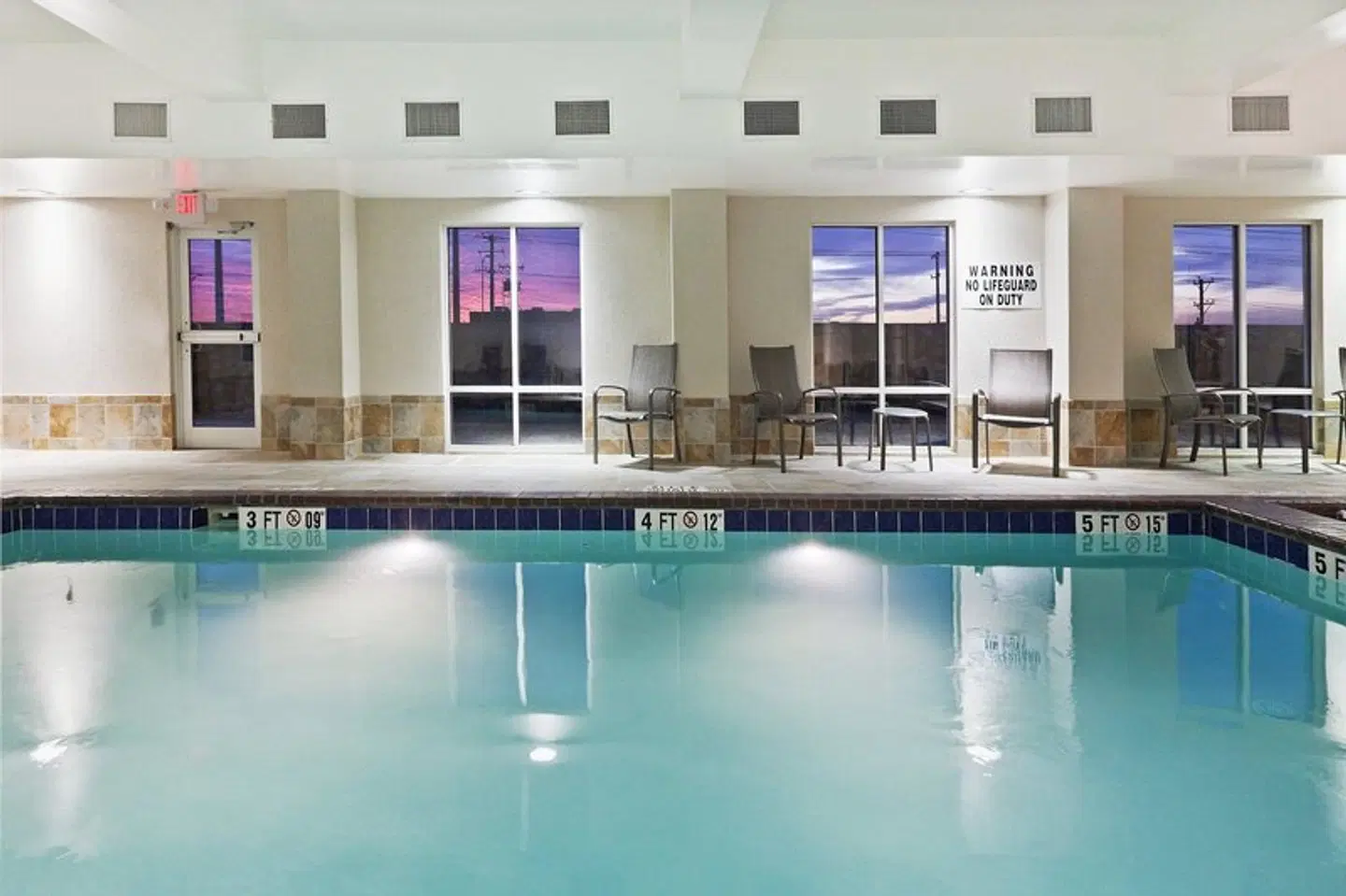 Holiday Inn Express & Suites El Paso West by IHG Hallenbad
