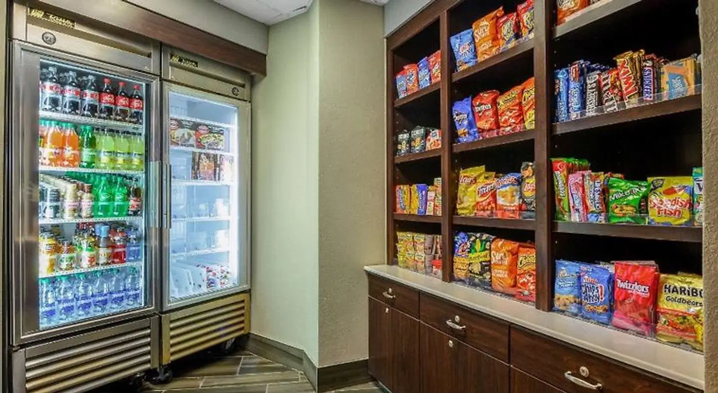 La Quinta Inn & Suites Myrtle Beach Broadway Area LOUNGE_LOBBY