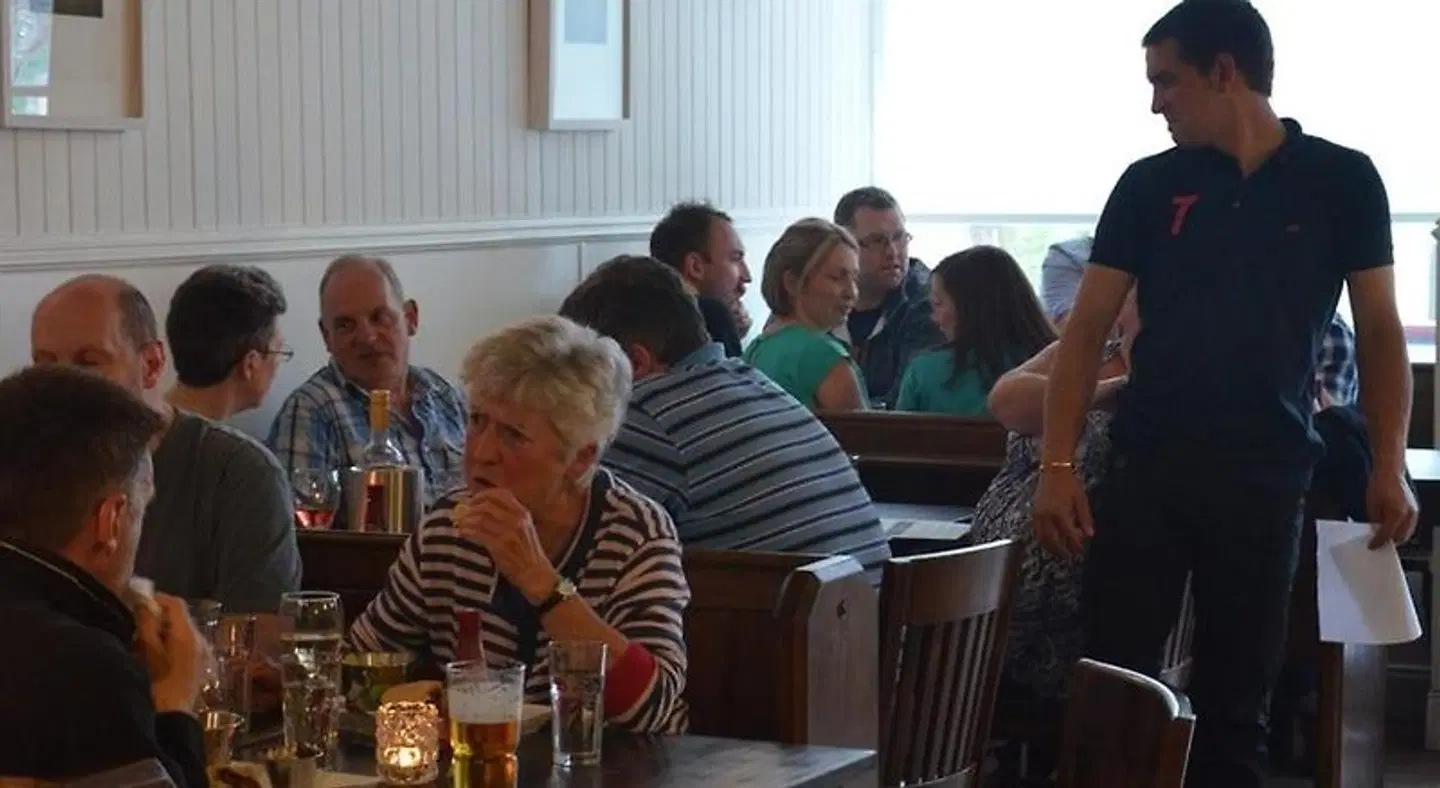 The Courie Inn PEOPLE