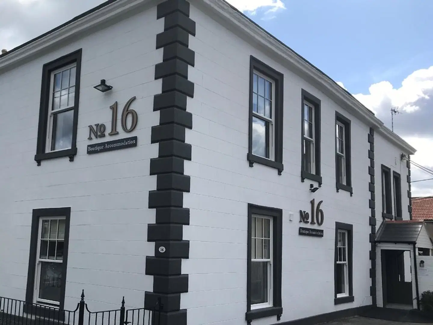 No.16 EXTERIOR