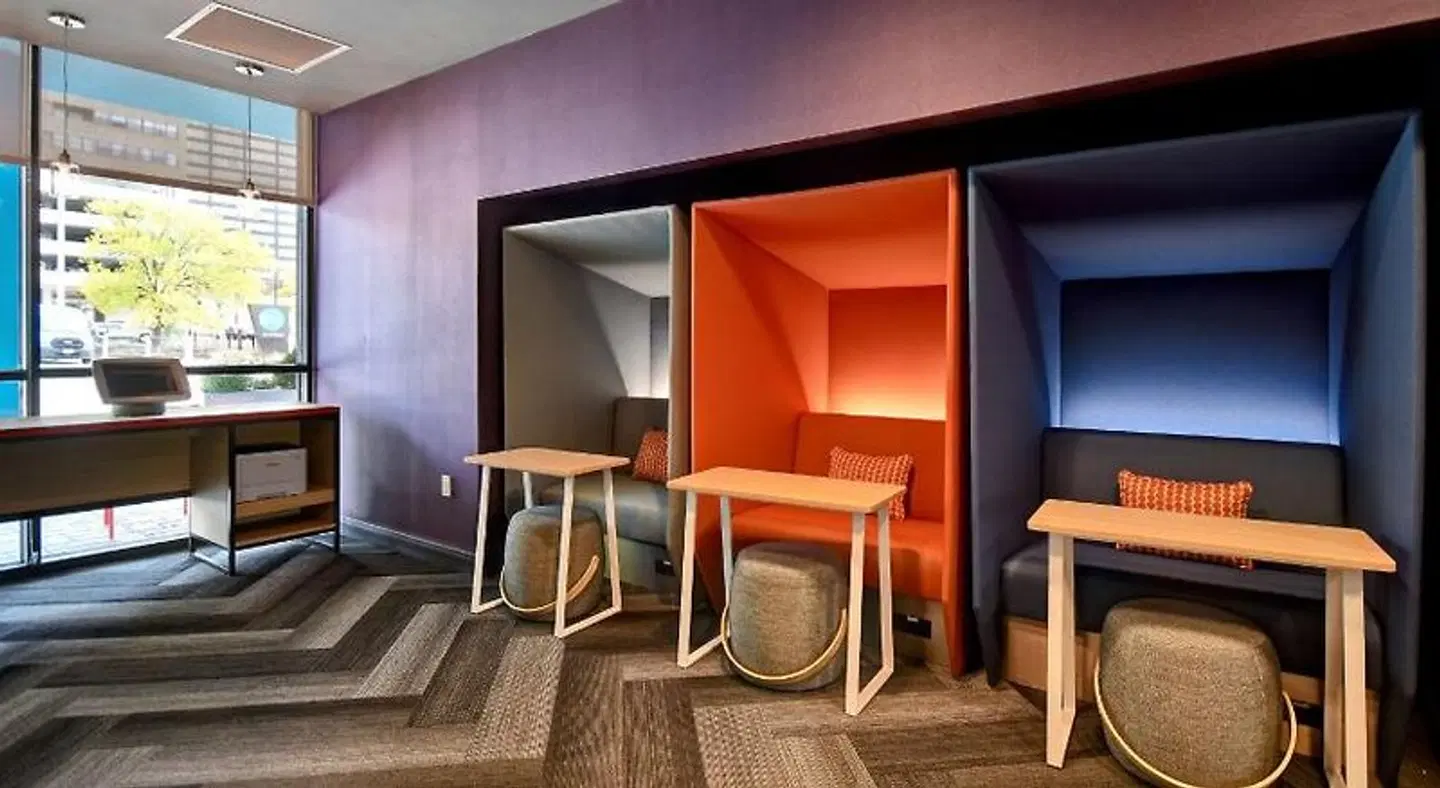 Tru by Hilton Manchester Downtown ROOM_EXAMPLE