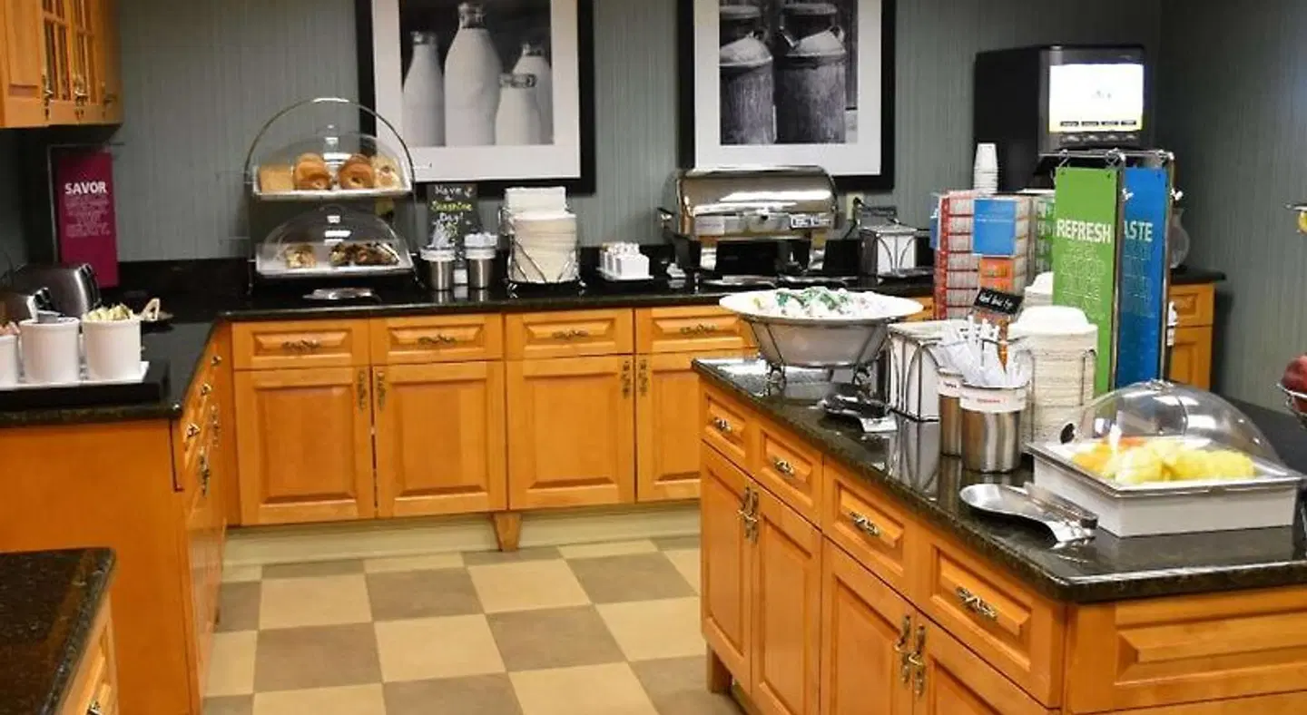 Hampton Inn & Suites Chincoteague-Waterfront Restaurant