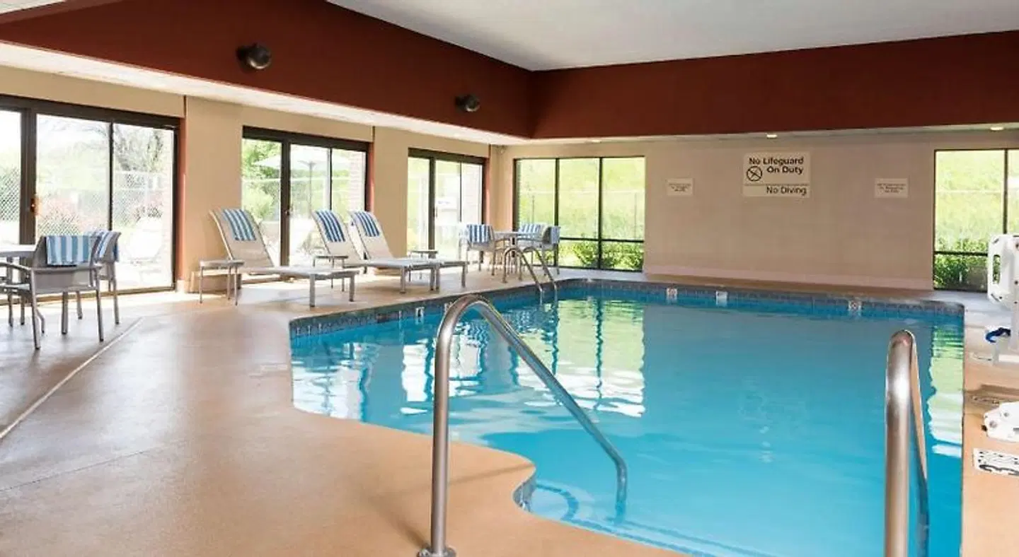Hampton Inn Milwaukee-Northwest Hallenbad