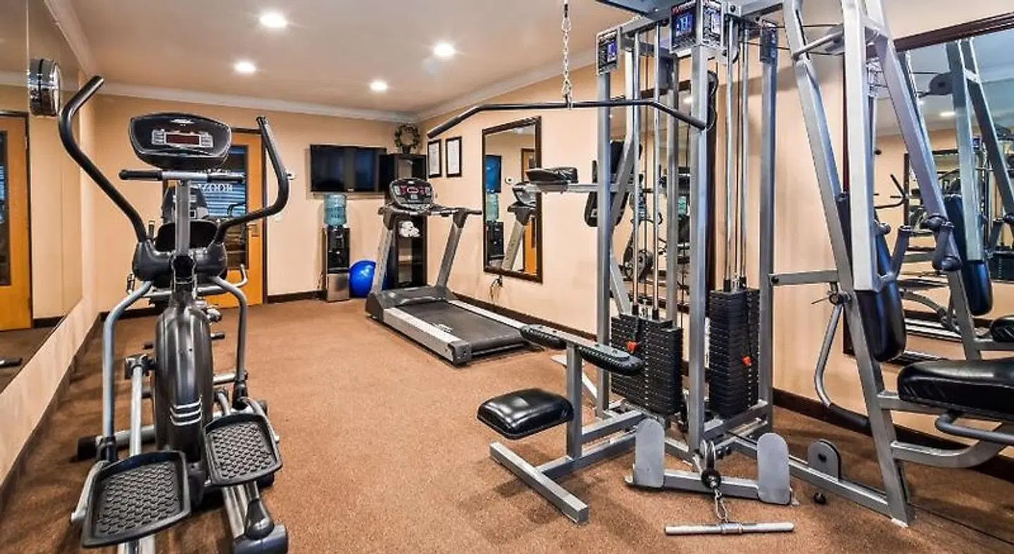 Best Western PLUS Corning Inn SPORTS_AND_LEISURE