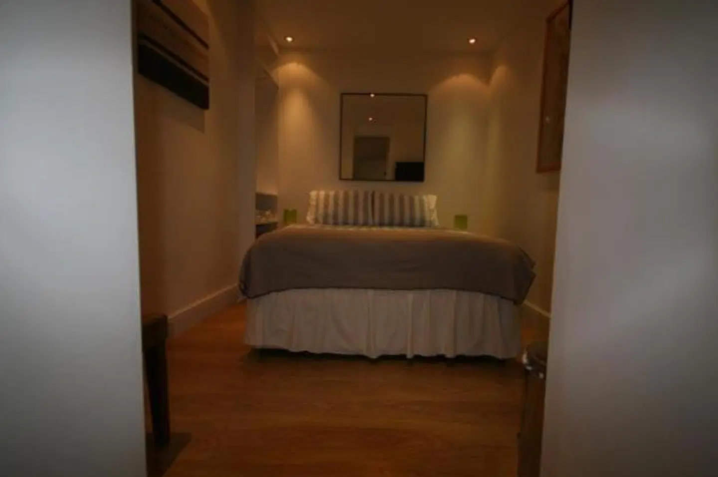 69TheGrove ROOM_EXAMPLE