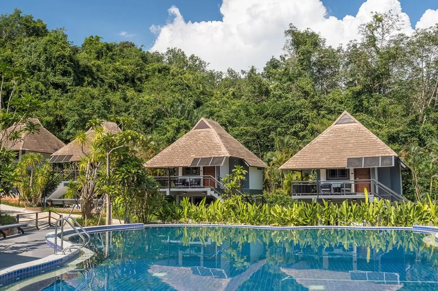 Loy Chalet OUTDOOR_POOL