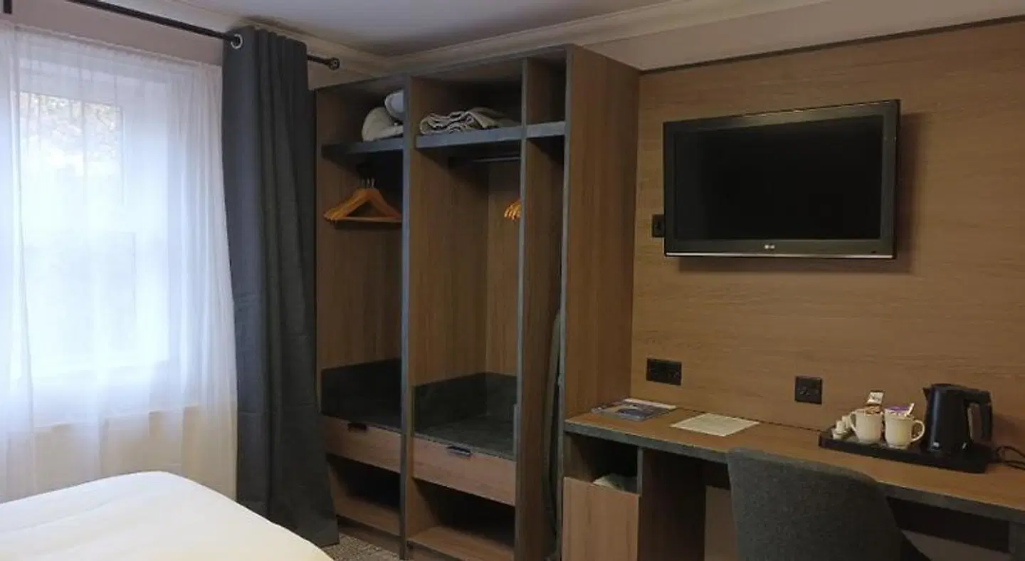 Corn Mill Lodge Hotel Badezimmer